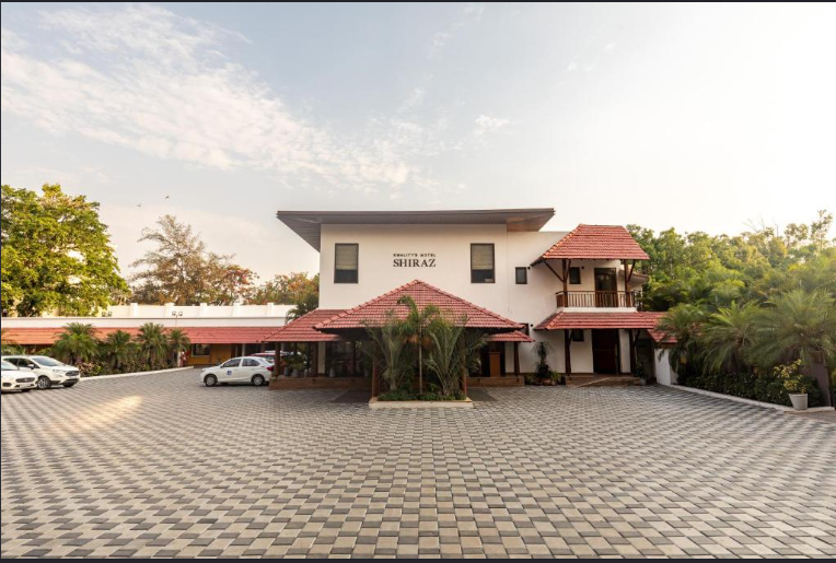 Quality Motel Shiraz Bhopal